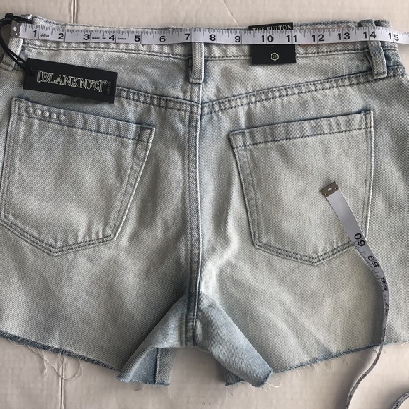 BLANK NYC / THE FULTON DENIM SHORT (28) - Picture 11 of 14